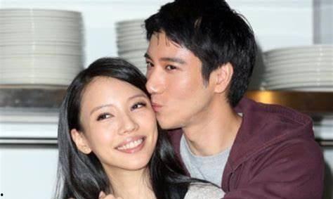 王力宏室内爆料视频播放,揭秘娱乐圈不为人知的一面  第1张